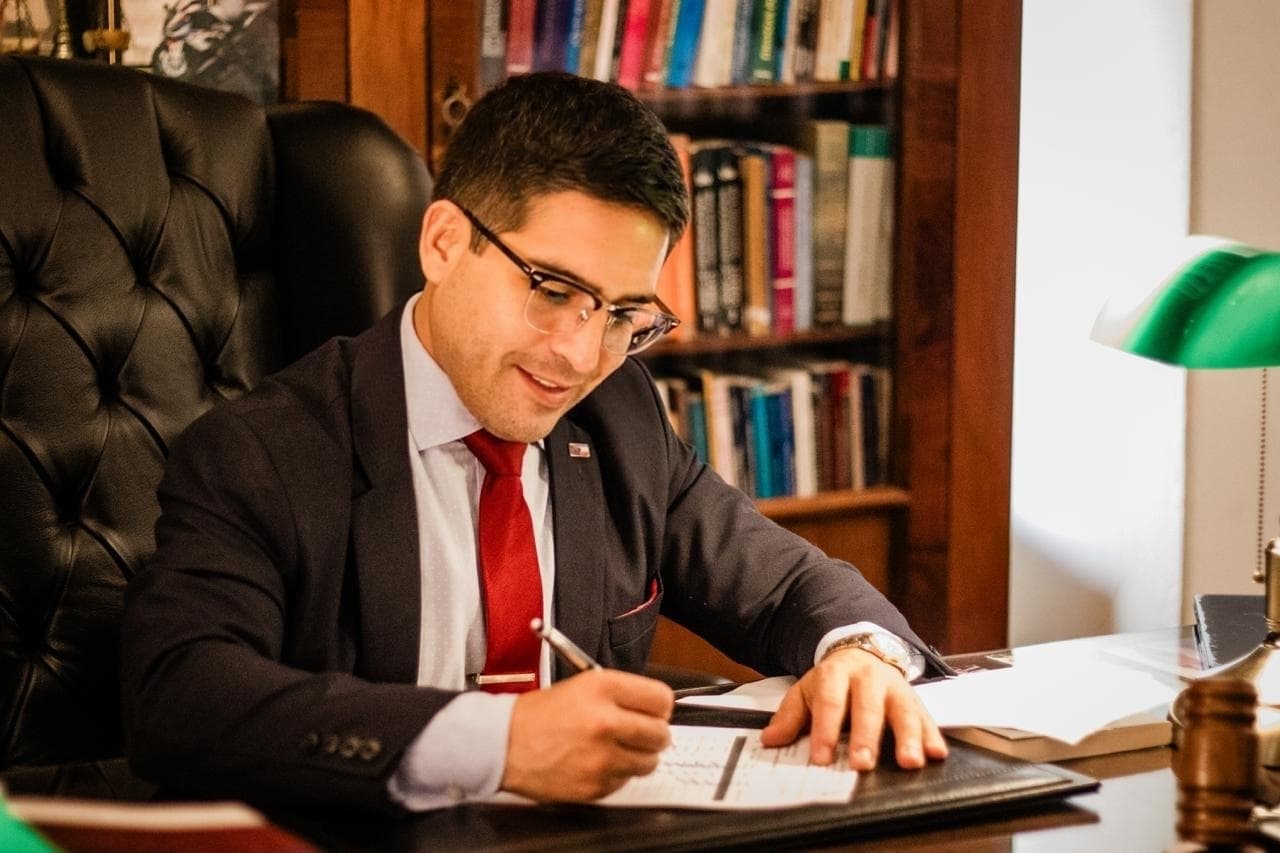 Julian Dominguez, Founding Attorney